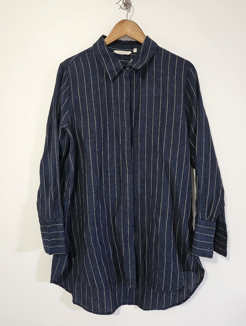 Soft Surroundings 100% Linen Button Down Longline Tunic Shirt Large Navy - Picture 2 of 8